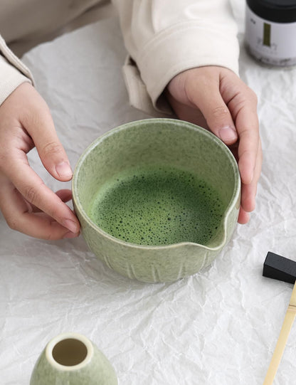 4 Piece Premium Matcha Set (Porcelain Bowl with Spout, Whisk, Stand and Scoop)